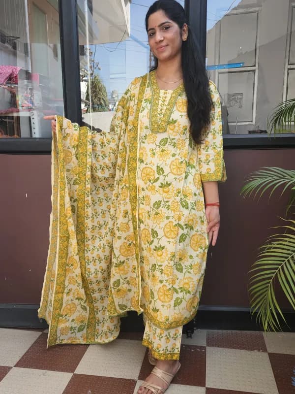 Elegant Yellow–Green Cotton Straight Kurti Set with Dupatta