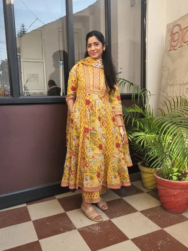 Elegant Multicolor Cotton Anarkali Kurti Set with Dupatta