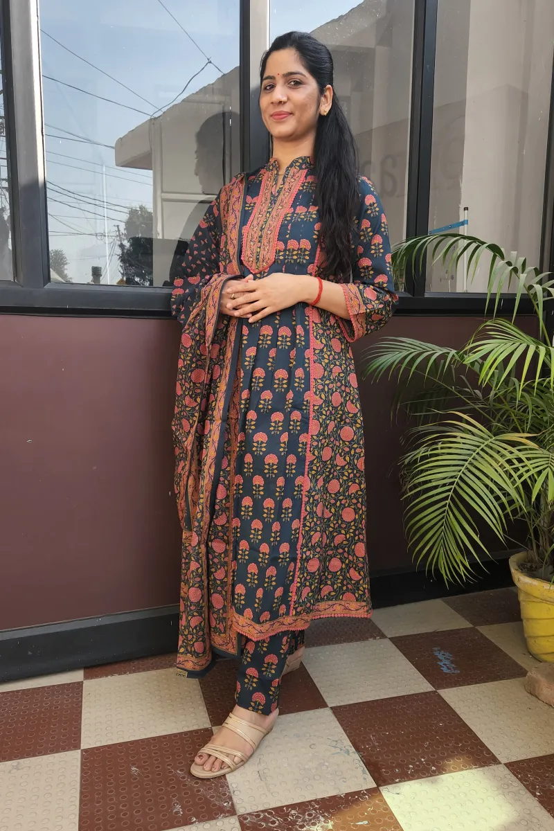 Midnight Aura Cotton A-Line Kurti Set with Dupatta - image 3