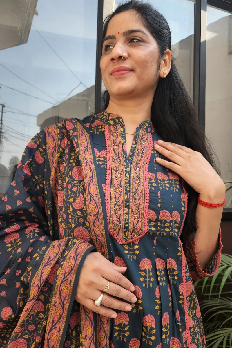 Midnight Aura Cotton A-Line Kurti Set with Dupatta - image 2