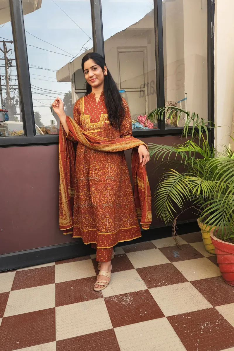 Elegant Rust Cotton Anarkali Kurti Set with Dupatta - image 5