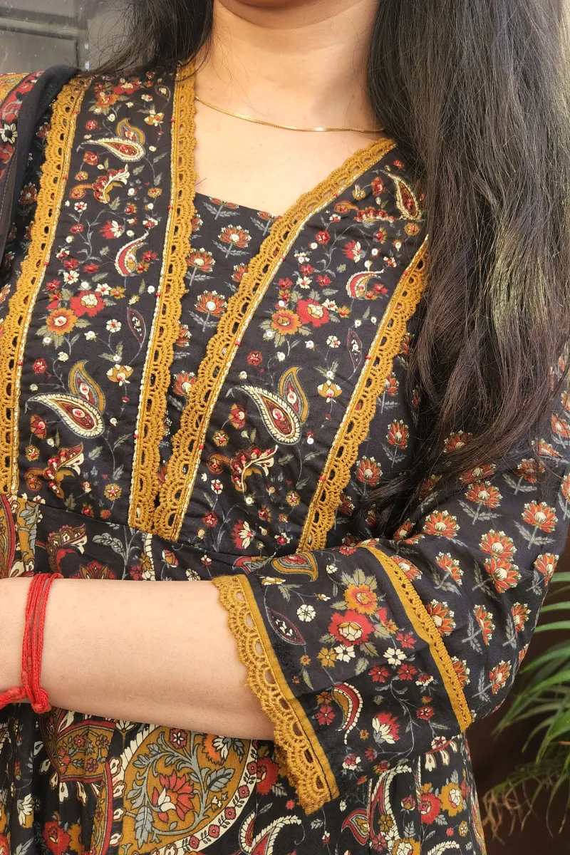 Elegant Black &amp; Brown Cotton Anarkali Kurti Set with Dupatta - image 4