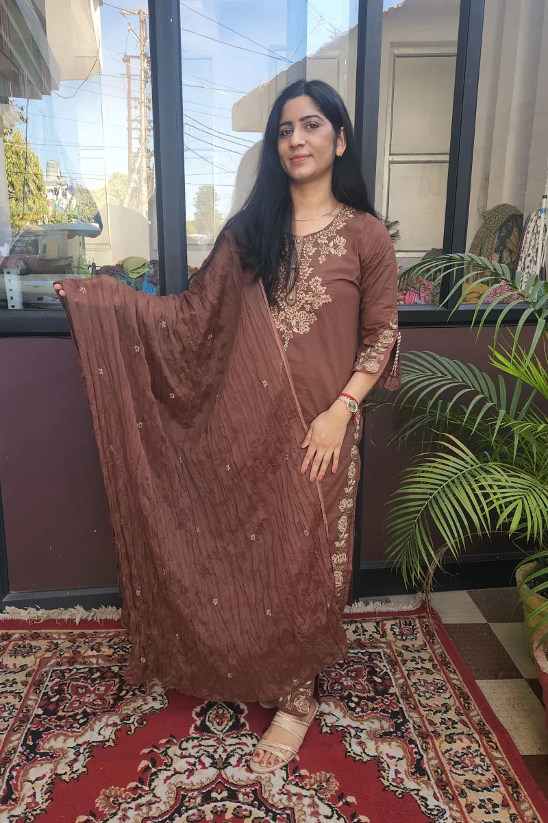 Pure Cotton Embroidered Straight Kurti Set with Dupatta – Coffee Brown - image 4