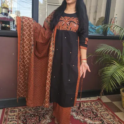 Elegant Black Cotton Kurti Set with Applique Work