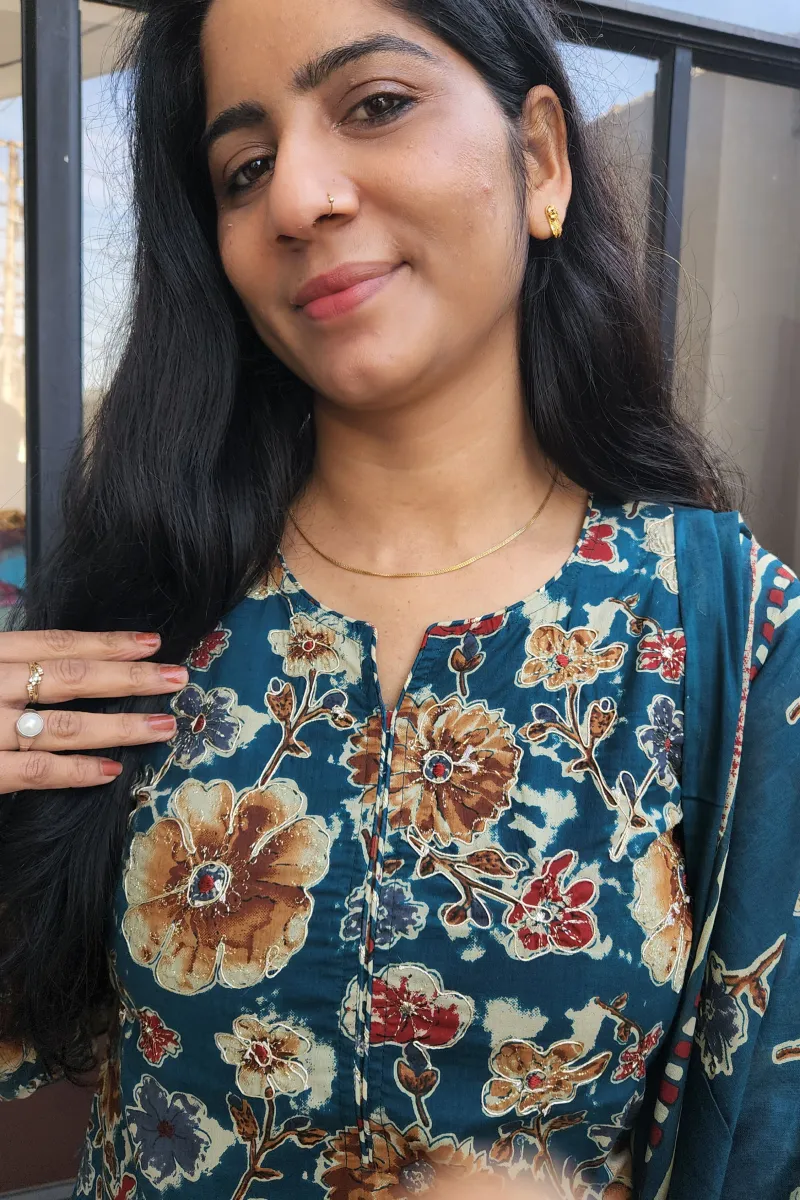 Elegant Dark Teal Cotton Kurti Set with Floral Print - image 4