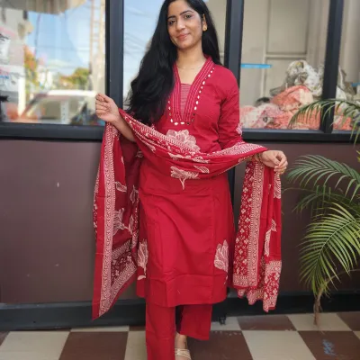 Elegant Pink Straight Cotton Kurti Set with Dupatta