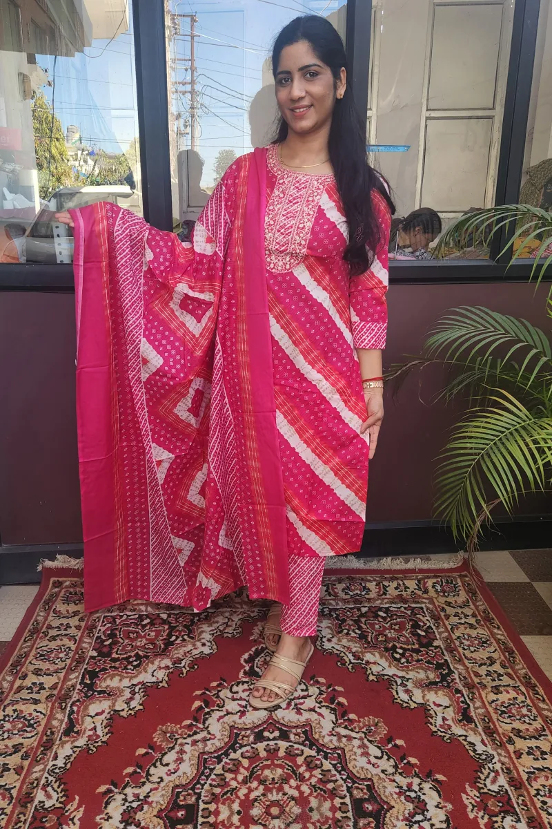 Elegant  Lehriya Print Semi Cotton Straight Kurti Set with &amp; Dupatta - image 2