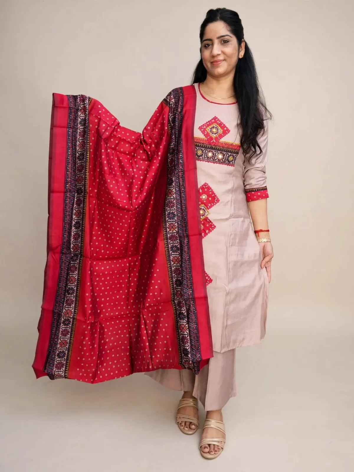 Elegant Light Pink Silk Kurti Set with Applique Work - image 5